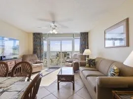 Sunny and Bright Oceanfront Condo in Atlantica Resort near Boardwalk