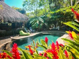 Glamping Hotel Flor y Bambu