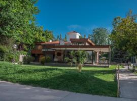 Terra Campo Posada，位于查克拉斯德科里亚的旅馆