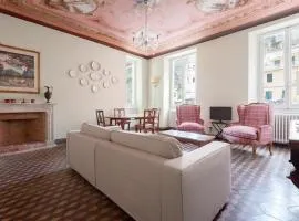 "Marina Apartment" Historic, Restored, Beachfront, rare Private Garage 300 mt far, 200 mt from train, 2nd floor, 2 Aircondo BDR , 2BHT