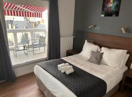 Hotel Moderne Vichy Soirée étape，位于维希的酒店