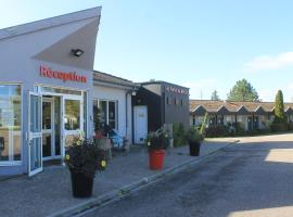 Logis Hotel des Portes de Meuse，位于默兹河畔帕尼的酒店