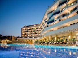 Selene Beach & Spa Hotel - Adult Only - Ultra All Inclusive，位于阿萨拉尔的酒店