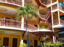 Phratamnak Inn guesthouse - 100 mtr from the beach，位于南芭堤雅的酒店