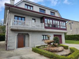 Casa Rigo en Sigüeiro, cerca de Santiago de Compostela，位于希韦罗的酒店