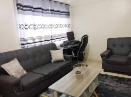 1 BR, TreasureTree Homes, Thika，位于Thika的公寓