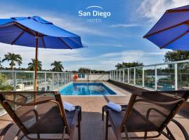 San Diego Suites Pampulha Hotel - Oficial，位于贝洛奥里藏特潘普利亚机场 - PLU附近的酒店