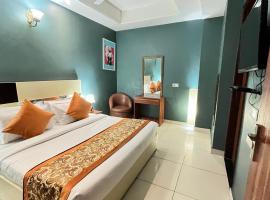 Qotel Comfort Church House Rohini Sector 15，位于新德里的酒店