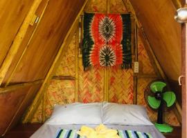SHALOM CAMP，位于爱妮岛的豪华帐篷营地