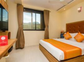 Aster Hotel Near Mumbai Airport，位于孟买的酒店