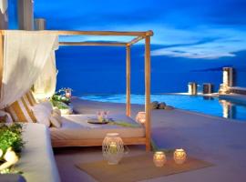 Luxurious Villa Mykonos + Pool，位于圣爱奥尼斯米科诺斯的酒店