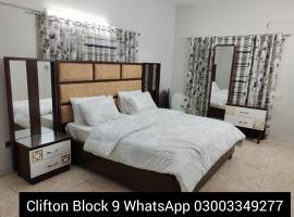 Karachi Guest House & Couple Hotel，位于卡拉奇Clifton的酒店