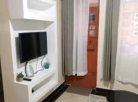 Spacious studio near highway