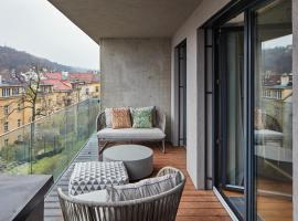 Designer Apartments in Smíchov by Prague Days，位于布拉格贝特拉姆卡别墅附近的酒店