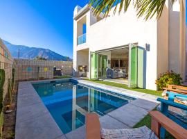 Breathtaking Luxury Villa Architectural Jewel，位于棕榈泉的度假短租房