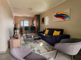 Modern 2 bedroom at Waterfall Ridge-Midrand