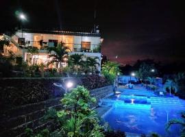 Casa de Robles Tanay Rizal，位于塔奈的酒店