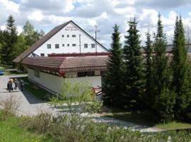 Hotel Svratka，位于Svratka的酒店