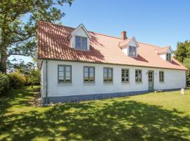 4 Bedroom Stunning Home In Samsø，位于Brundby的酒店