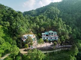 Pineland Resorts & Chalets Kasauli，位于卡绍利的酒店