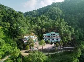 Pineland Resorts & Chalets Kasauli