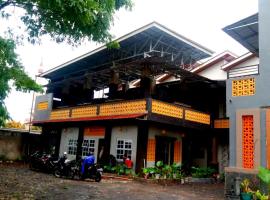 Pondok Wisata Syariah Deporiz，位于Kadudampit的度假短租房