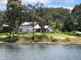 Anchorage Waterfront Retreat