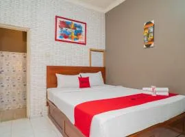 RedDoorz at Oro Oro Ombo Batu