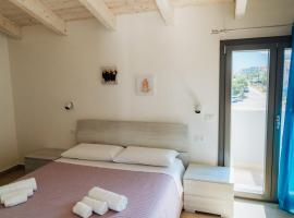 Casa Vacanze Oltre La Caletta - 350 mt dalla spiaggia，位于拉卡勒塔的酒店