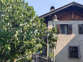 Cà dei Zoani casa vacanze 022139 AT 722787，位于佩尔吉内瓦尔苏加纳的别墅