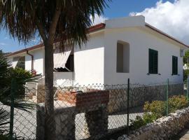 Villini Giovanna Disanti，位于维耶斯泰的酒店