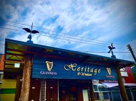 Heritage House Windcave Bar & Stay，位于Bau的酒店