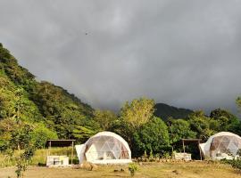 Domo Glamping Monteverde，位于蒙泰韦尔德哥斯达黎加的豪华帐篷营地