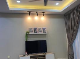 Ana Homestay BP Free Netflix, WiFi, Mountain View, Playground, 5 Car Park & Guard Near To Uthm, Kpj, Ipg, Kptm, Kktm, Adtec And Bp City by Host Hani Hamizan，位于峇株巴辖的酒店