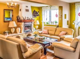 Gorgeous Home In Raciaz With Wifi，位于Raciąż的酒店