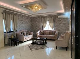 The Guesthouse South Lebanon - privacy & luxury，位于Ma‘shūq的酒店