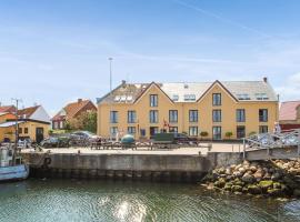 Beautiful Apartment In Samsø With Kitchen，位于Ballen的酒店