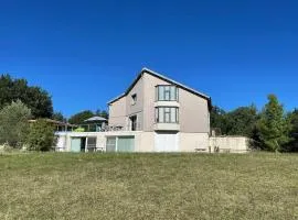 Holiday Home in Dordogne with Pool & Bubble Bath