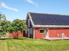 1 Bedroom Lovely Home In Falkenberg，位于法尔肯贝里的酒店