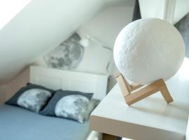 Appartement Luna Hypercentre Gare à 300m，位于蓬沙托的酒店
