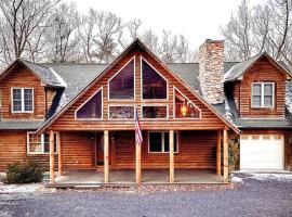 One of a Kind Rustic Log Cabin near Bryce Resort - Large Game Room - Fire Pit - Large Deck - BBQ，位于Basye的酒店