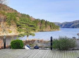 Holiday home lyngdal VIII，位于灵达尔的酒店