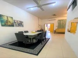 Samarahan Homestay 3-bedrooms house