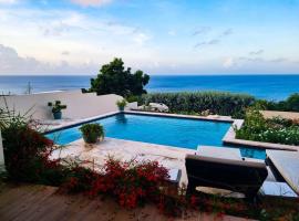 Villa With Pool and Sea View，位于Fontein的酒店