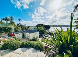 The Boathouse at Whitesands Cronulla，位于克罗纳拉的酒店