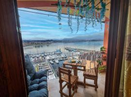 PURA VIDA APARTMENT, Facing Lake Garda，位于马内尔巴的酒店