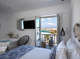 Angels Pillow Luxury Boutique Residence - Adults Only，位于纳乌萨的带按摩浴缸的酒店