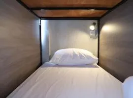 The Cube Hostel Khaosan