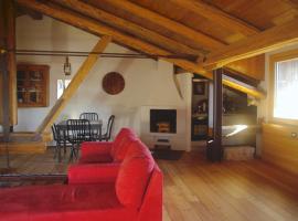 La Casa Altrui - Loft incantevole, open space，位于科雷多的公寓