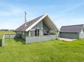 Gorgeous Home In Hjørring With House Sea View